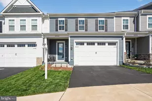 25612 Preston Park Ter, Chantilly, VA 20152 - Photo 1