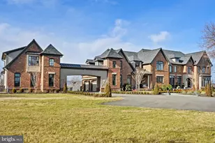 21051 St Louis Rd, Middleburg, VA 20117 - Photo 1