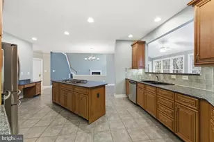 20210 Kiawah Island Dr, Ashburn, VA 20147 - Photo 14