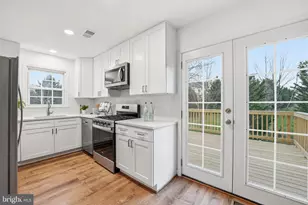 46944 Trumpet Cir, Sterling, VA 20164 - Photo 16