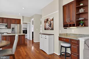 21313 Hidden Pond Pl, Broadlands, VA 20148 - Photo 16