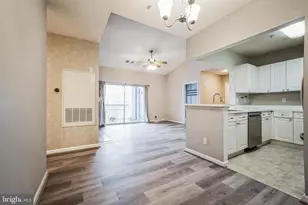 20281 Beechwood Terrace, Ashburn, VA 20147 - Photo 6