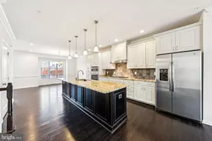 22613 Naugatuck Square, Ashburn, VA 20148 - Photo 4