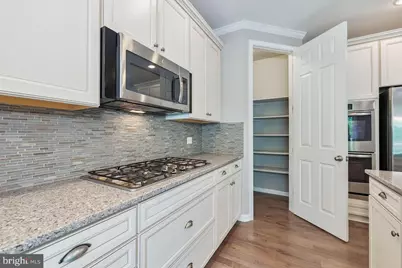 20471 Rolling Water Terrace, Ashburn, VA 20147 - Photo 6