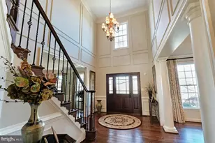 19746 Willowdale Pl, Ashburn, VA 20147 - Photo 6
