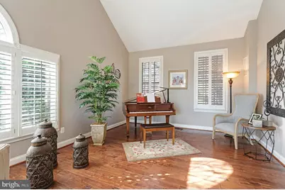 19746 Willowdale Place, Ashburn, VA 20147 - Photo 10