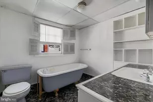 245 W.Market Street, Leesburg, VA 20176 - Photo 14