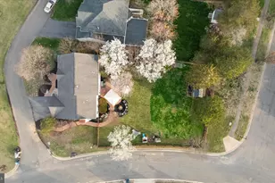 43186 Maple Cross St, South Riding, VA 20152 - Photo 4