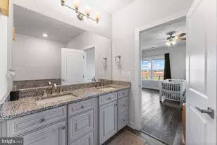 22278 Cornerstone Crossing, Ashburn, VA 20148 - Photo 20