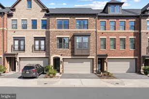 22278 Cornerstone Crossing, Ashburn, VA 20148 - Photo 2