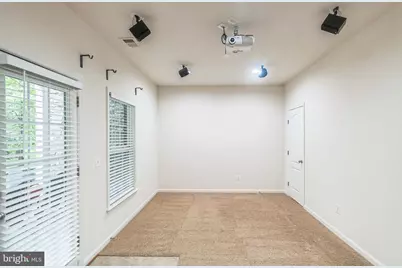 42385 Trellis Square, Brambleton, VA 20148 - Photo 6