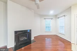 42385 Trellis Square, Brambleton, VA 20148 - Photo 10