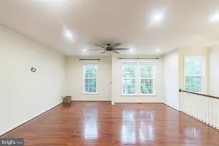 42385 Trellis Square, Brambleton, VA 20148 - Photo 16