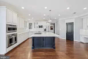 25770 Mayville Ct, Chantilly, VA 20152 - Photo 12