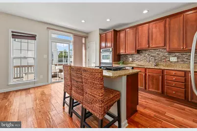 22047 Avonworth Square, Broadlands, VA 20148 - Photo 8