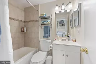 15 Dulany Ct, Sterling, VA 20165 - Photo 10