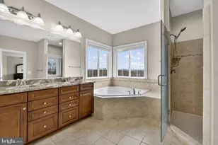 13200 Waterford View Ct, Lovettsville, VA 20180 - Photo 52