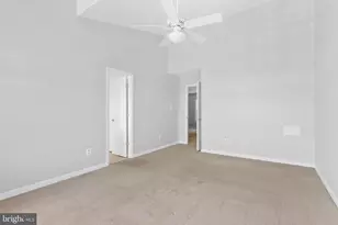 46613 Silhouette Square, Sterling, VA 20164 - Photo 18