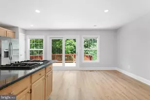 46613 Silhouette Square, Sterling, VA 20164 - Photo 14