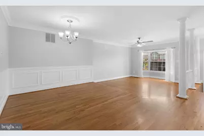 46613 Silhouette Square, Sterling, VA 20164 - Photo 6