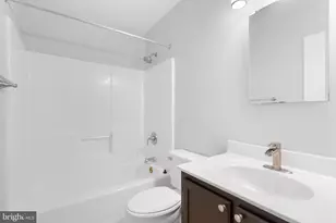 46613 Silhouette Square, Sterling, VA 20164 - Photo 28