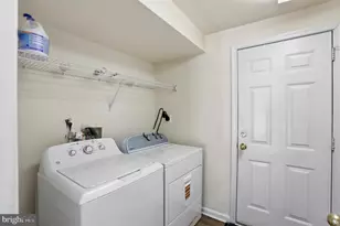 46733 Hollow Mountain Pl, Sterling, VA 20164 - Photo 16