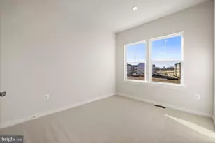 42580 Pitlochry Ter, Sterling, VA 20166 - Photo 28