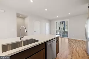 42580 Pitlochry Ter, Sterling, VA 20166 - Photo 10