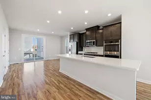 42580 Pitlochry Ter, Sterling, VA 20166 - Photo 8