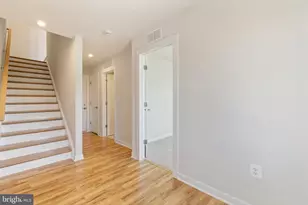 42580 Pitlochry Ter, Sterling, VA 20166 - Photo 18