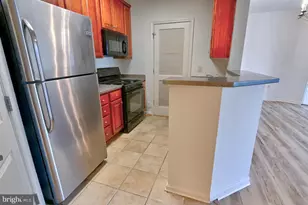 21216 McFadden Square, Sterling, VA 20165 - Photo 10