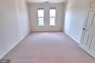 21216 McFadden Square, Sterling, VA 20165 - Photo 18