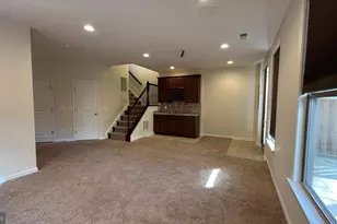 42407 Dogwood Glen Square, Sterling, VA 20166 - Photo 8