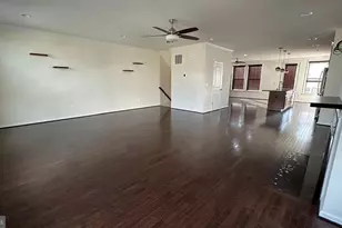 42407 Dogwood Glen Square, Sterling, VA 20166 - Photo 4