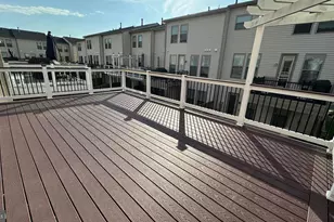 42407 Dogwood Glen Square, Sterling, VA 20166 - Photo 32