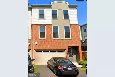 42407 Dogwood Glen Square, Sterling, VA 20166 - Photo 1