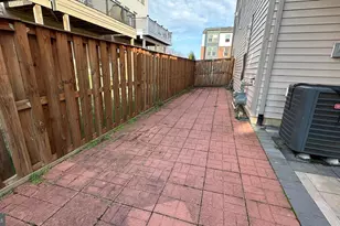 42407 Dogwood Glen Square, Sterling, VA 20166 - Photo 34