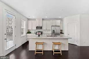 41977 Pickwick Ml Ter, Aldie, VA 20105 - Photo 4