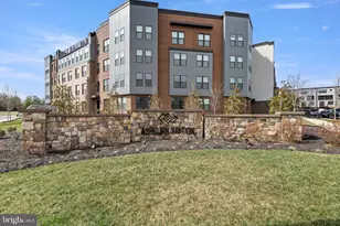 43895 Circuit Sq, Ashburn, VA 20147 - Photo 26