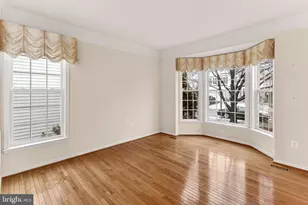 21321 Small Branch Pl, Broadlands, VA 20148 - Photo 2