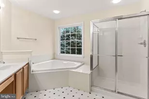 21321 Small Branch Pl, Broadlands, VA 20148 - Photo 14