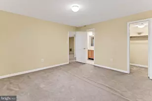 21321 Small Branch Pl, Broadlands, VA 20148 - Photo 24