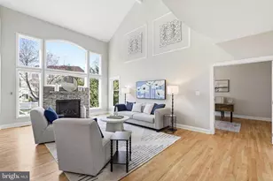 19925 Interlachen Cir, Ashburn, VA 20147 - Photo 18