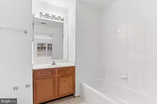 631 Constellation Square SE, Leesburg, VA 20175 - Photo 10