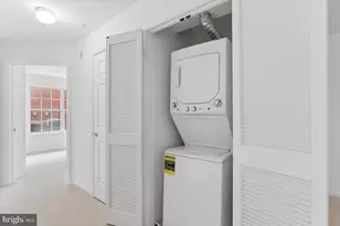 631 Constellation Square SE, Leesburg, VA 20175 - Photo 18