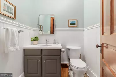 407 S King Street, Leesburg, VA 20175 - Photo 26