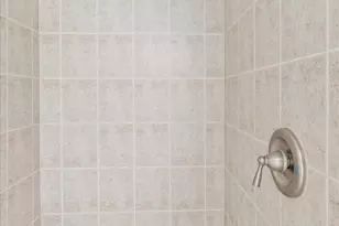 407 S King St, Leesburg, VA 20175 - Photo 56