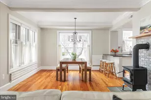 407 S King St, Leesburg, VA 20175 - Photo 32