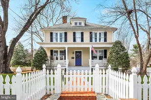 407 S King St, Leesburg, VA 20175 - Photo 72