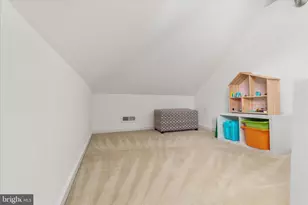 407 S King St, Leesburg, VA 20175 - Photo 60